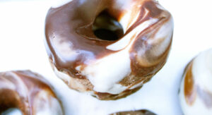chocolate_donuts_skinnycrop